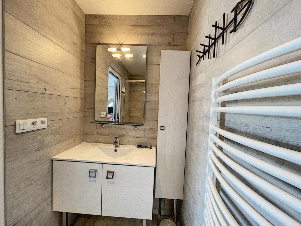 Duplex De Standing En Centre-Ville Avec Parking, Proche Port Et Plage - Fr-1-361-377 Granville Bagian luar foto